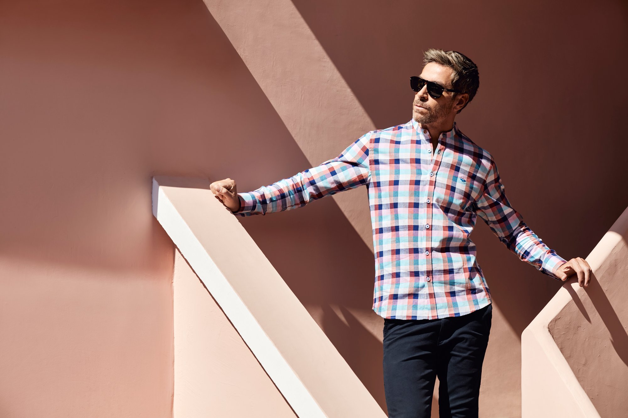 FOTO-01 32 FOTO-01 32